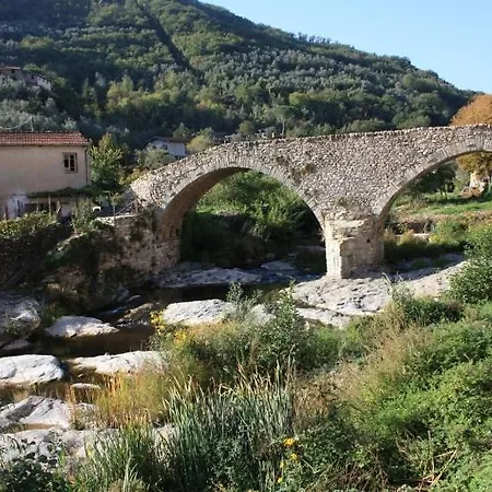Casa Cannella Con Ac E Wifi In Borgo Ligure