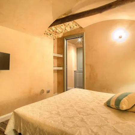 Lägenhet Casa Cannella Con Ac E Wifi In Borgo Ligure